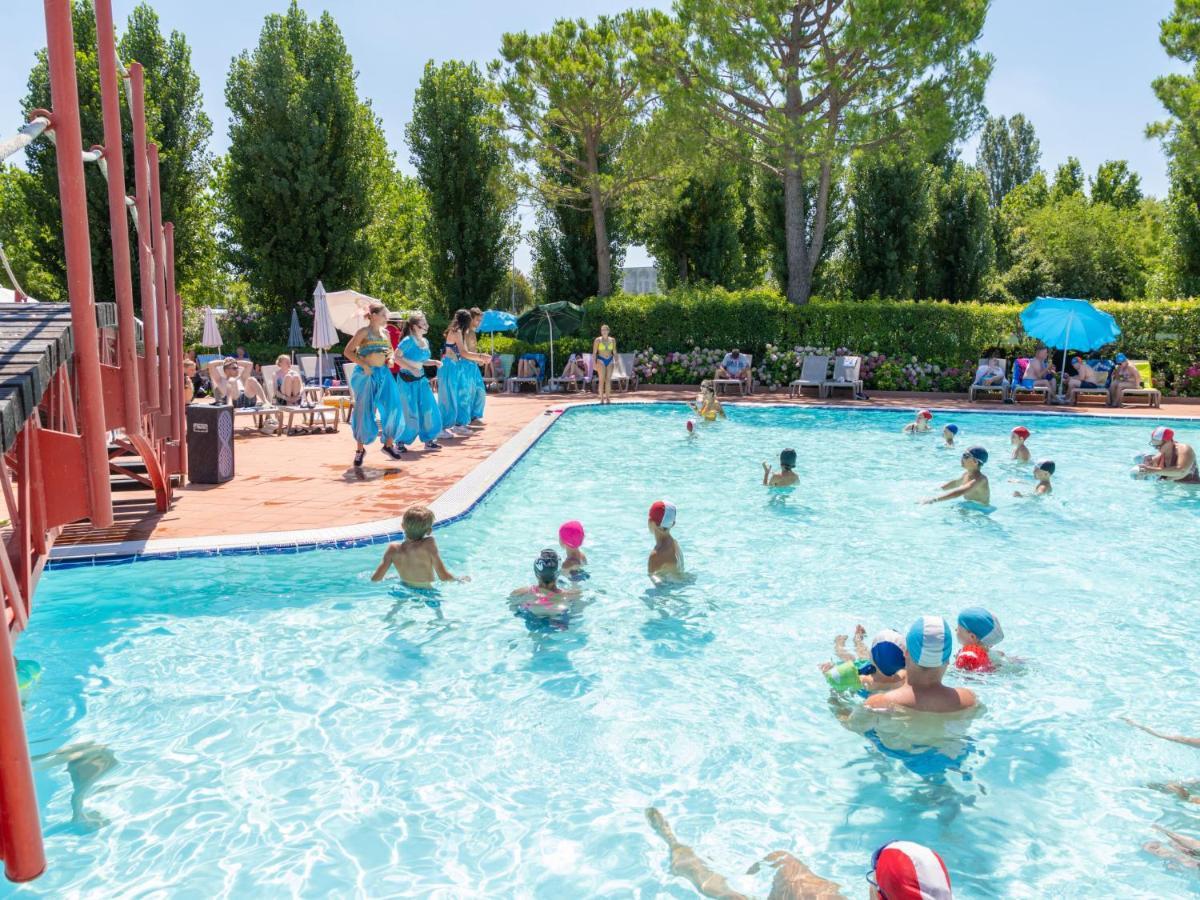 Holiday Home Garda Family Plus By Interhome リヴォルテッラ エクステリア 写真